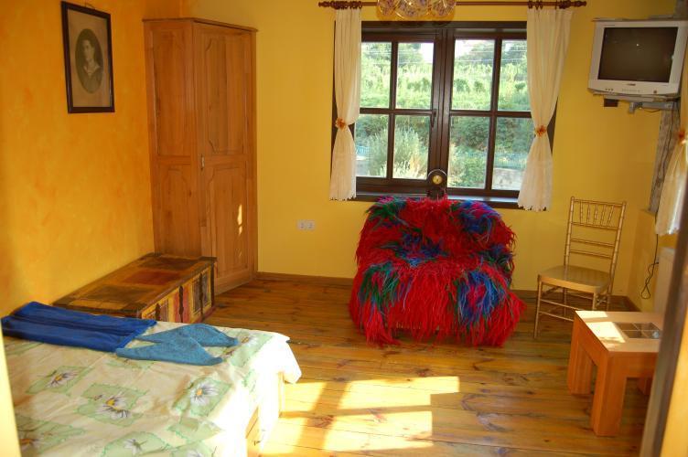Guest House The Jolly House Arda  ภายนอก รูปภาพ